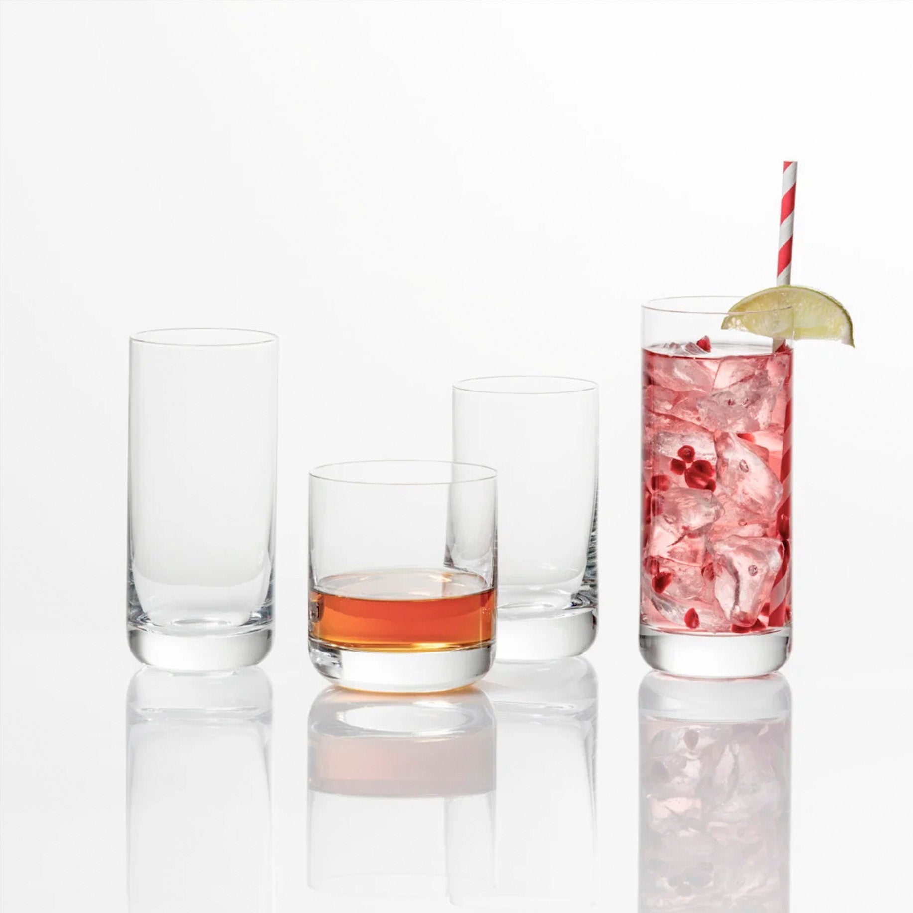 Set de vasos de agua de la colección Convention de Schott Zwiesel, mostrando la silueta robusta y clásica.