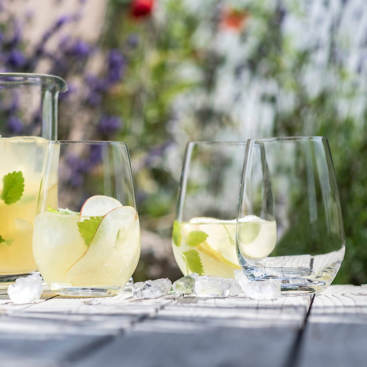 Set de vasos de la colección Viña de Zwiesel, mostrando la forma clásica de los cálices.