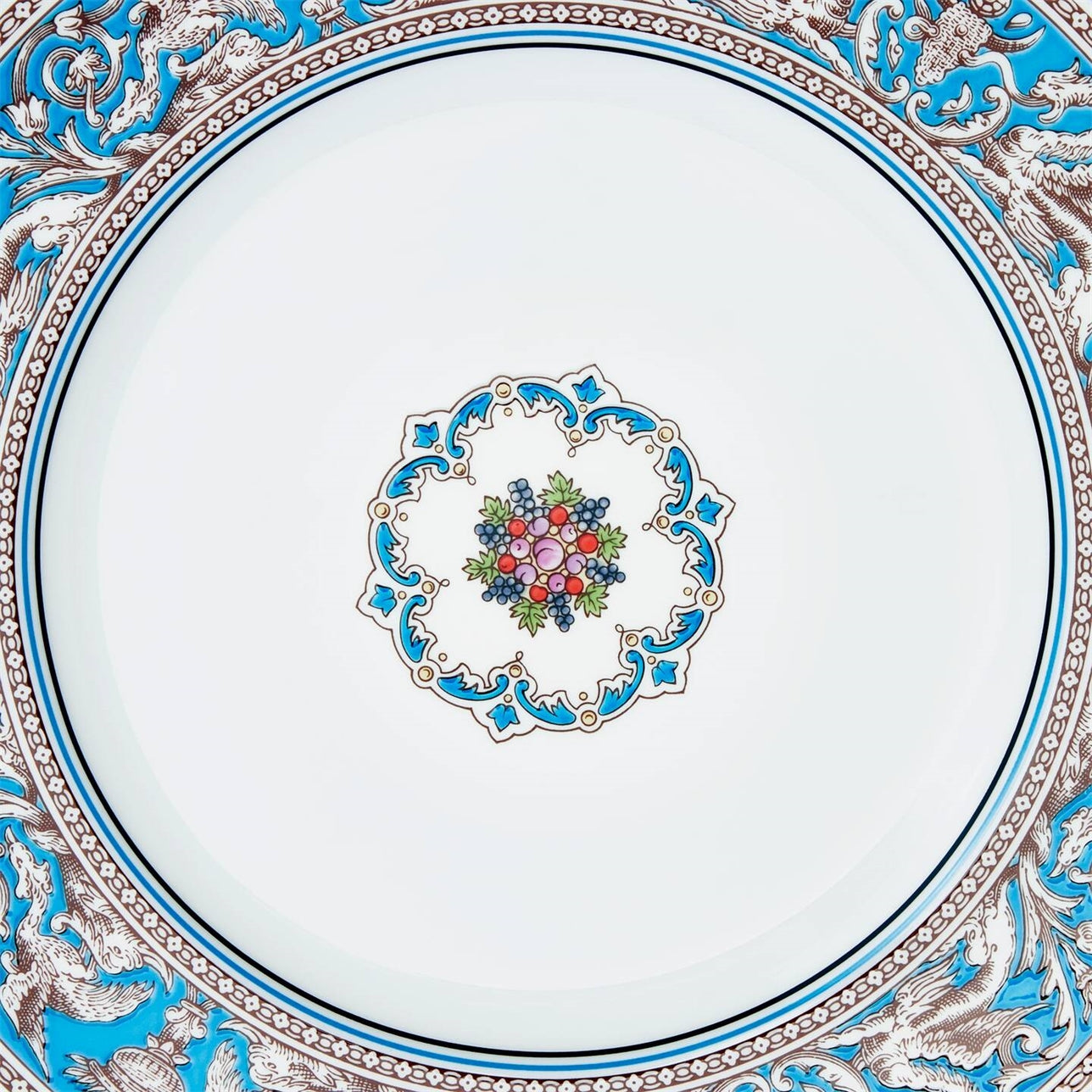 Porcelana fina Florentine Turquoise con motivos hechos a mano.
