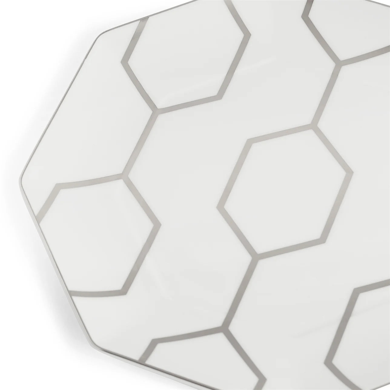Elegante plato octagonal Gio Platinum perfecto para cualquier ocasión.