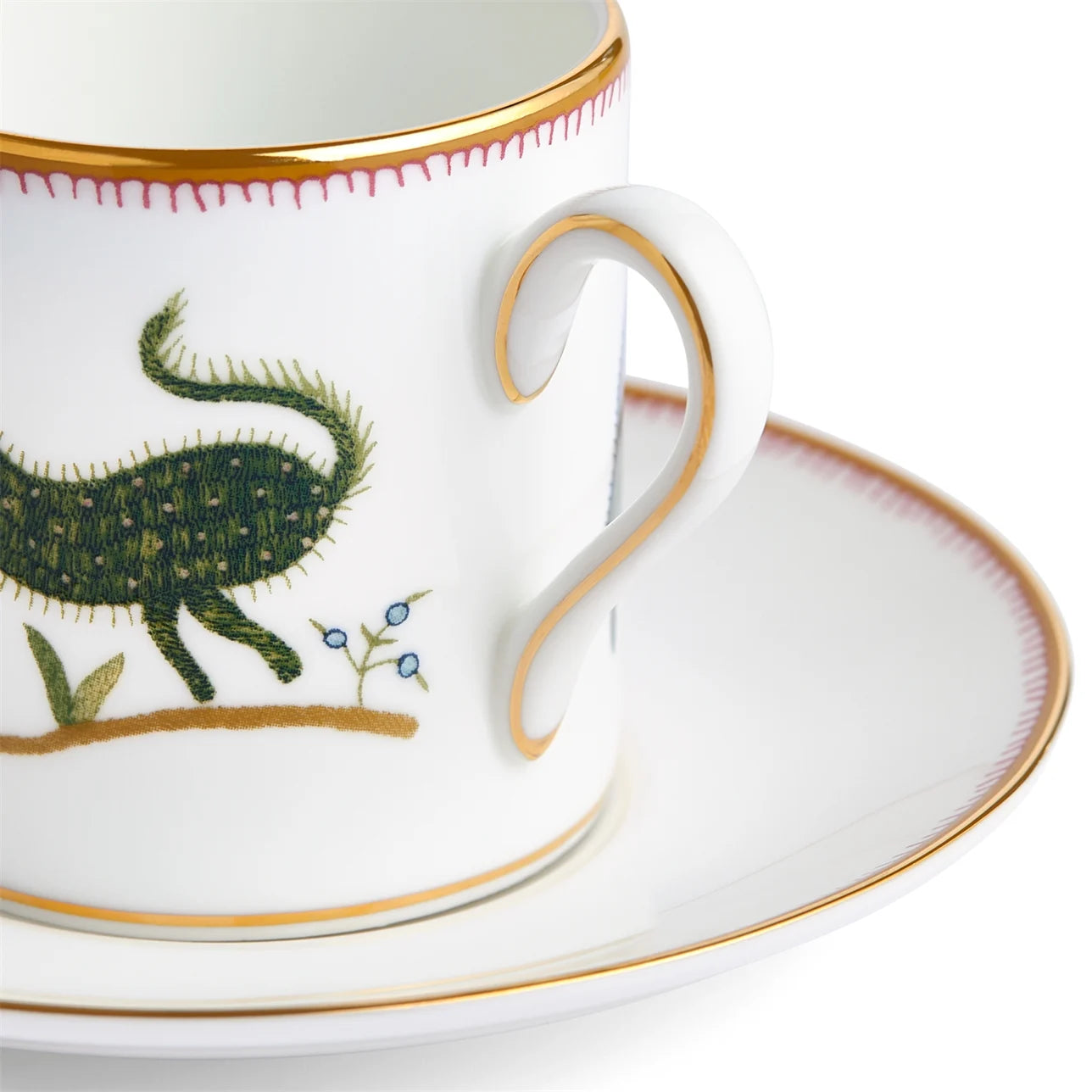 Detalle de las criaturas fantásticas en la taza de café Criaturas Míticas.