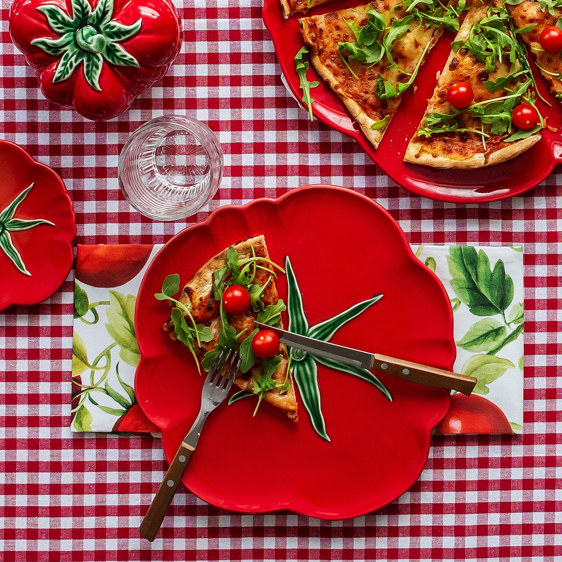 PLATO POSTRE TOMATES