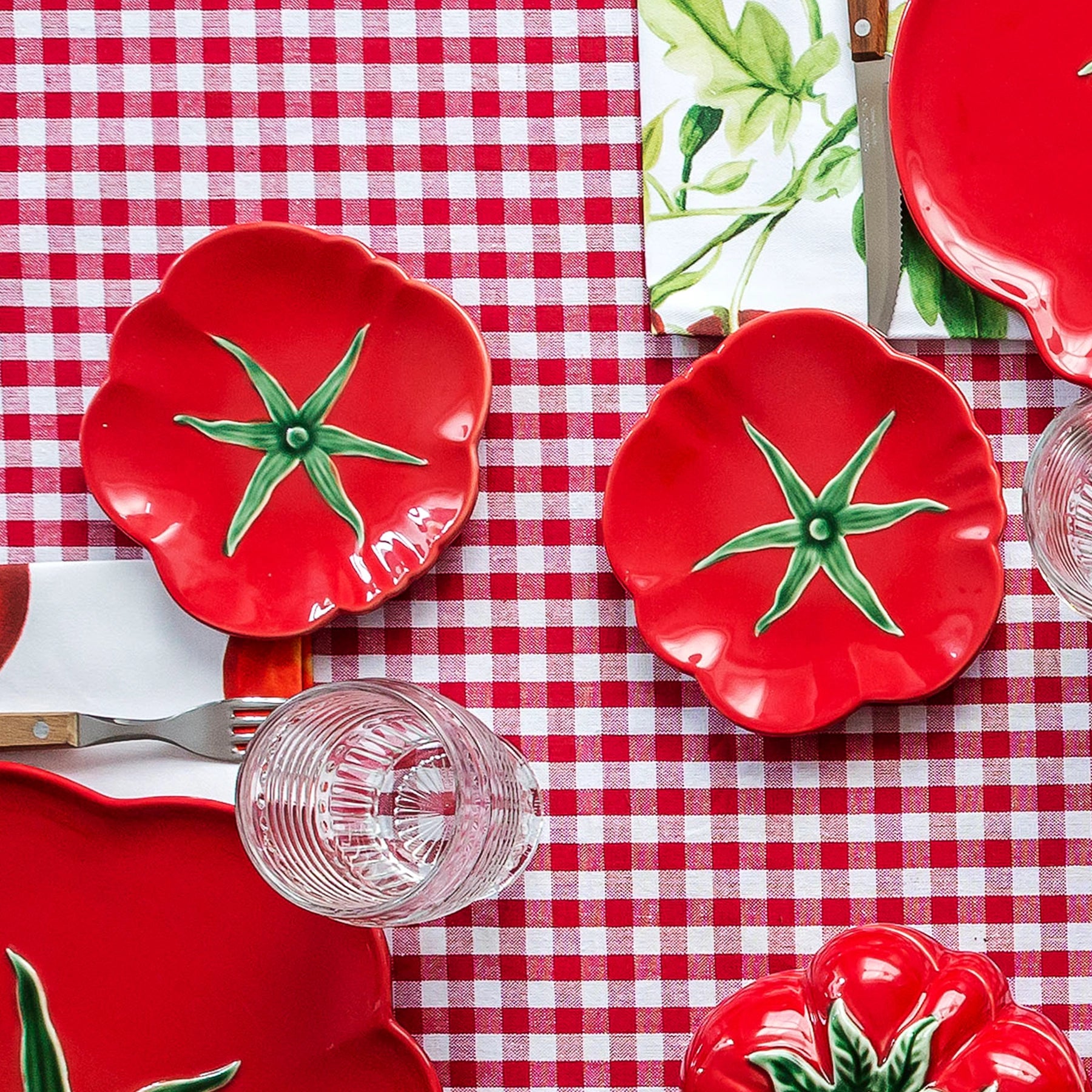 PLATO PAN TOMATES