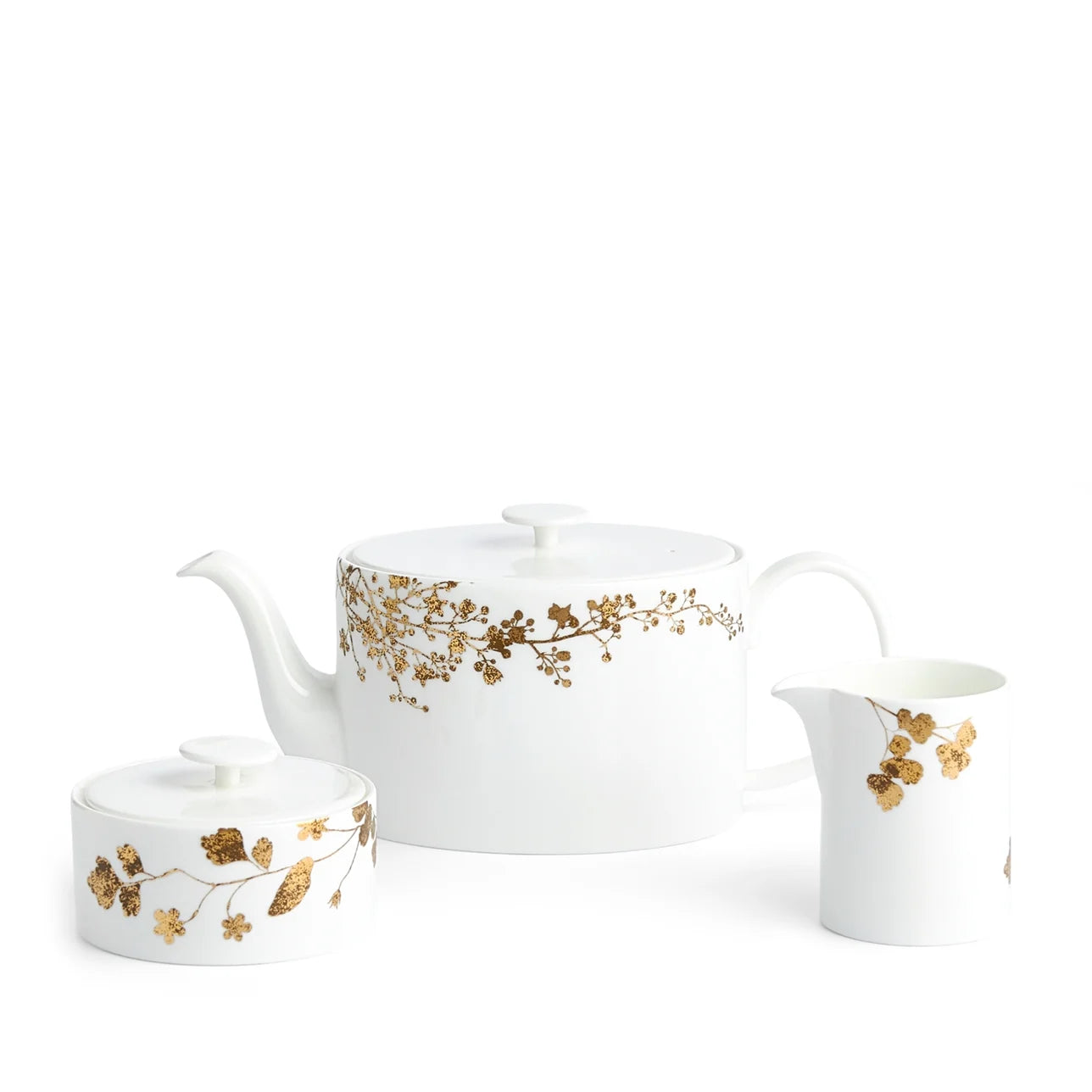Set de té Jardin Vera Wang de lujo con detalles florales.
