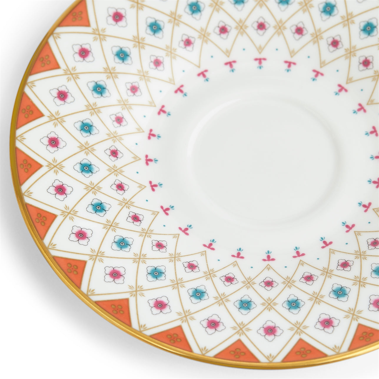 Platillo Wonderlust Peony Diamond con diseño floral en diamante