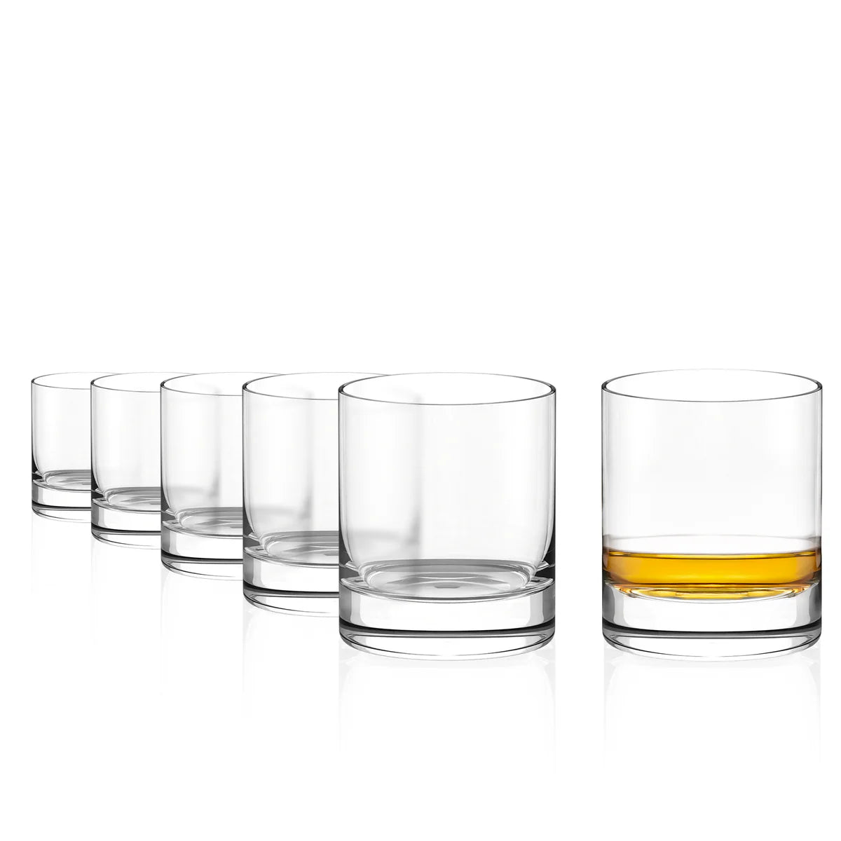 Set de Vasos Whisky New York de Stolzle Lausitz en un ambiente elegante de bar.