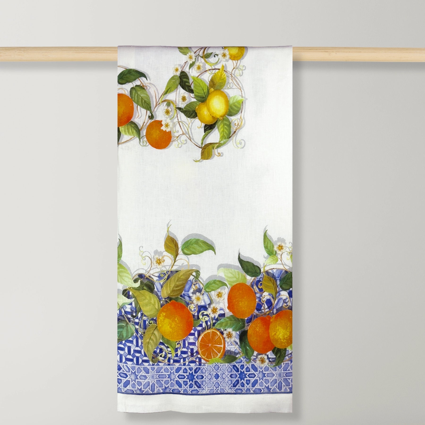 Mantel Sevillana 1.70 x 2.70 con diseño italiano refinado