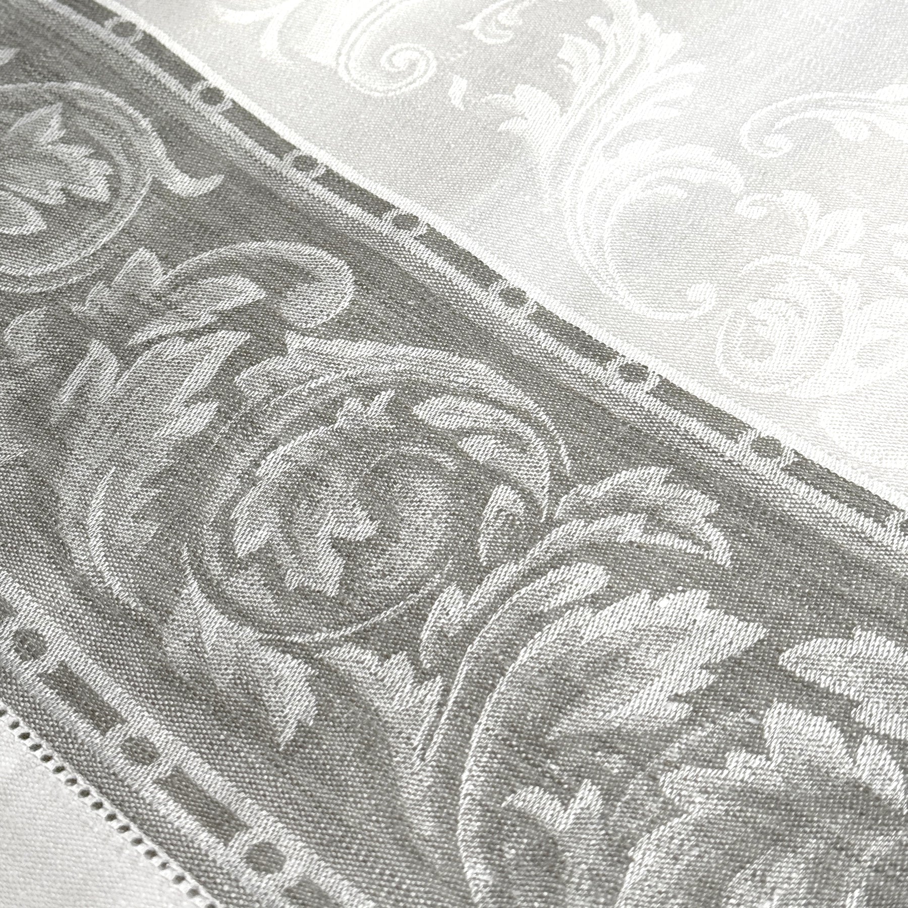 MANTEL CAPRICHO WHITE / GREY 178X310