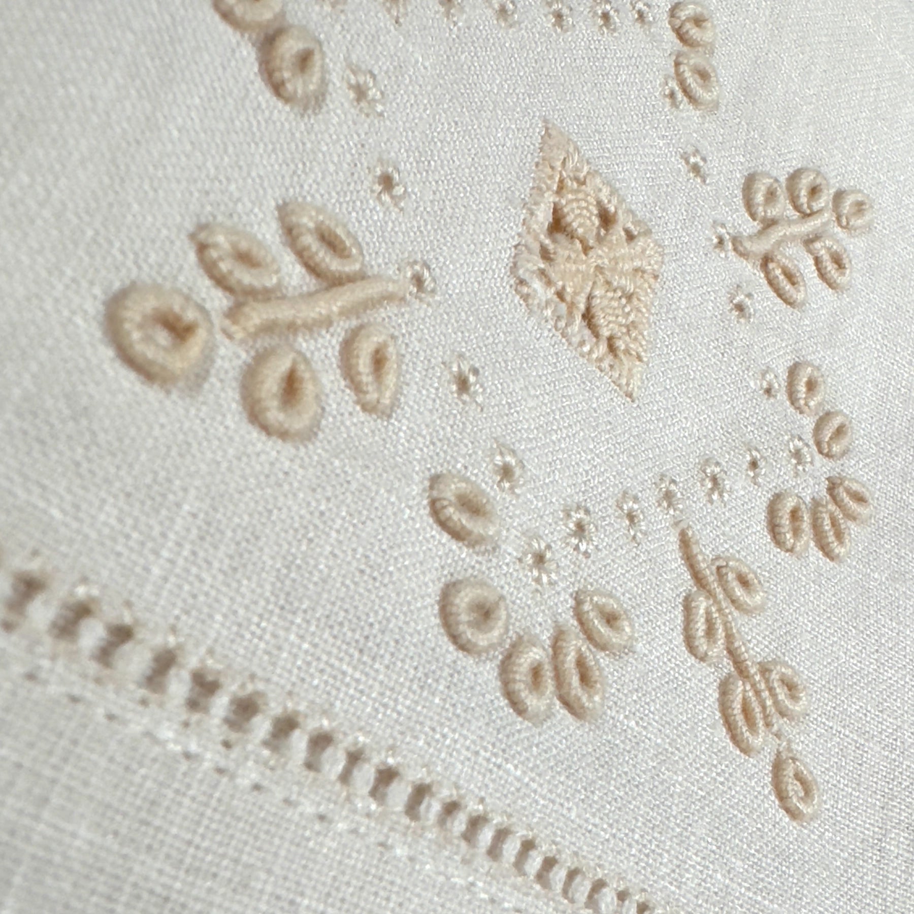 SET DE 6 SERVILLETAS MARFIL 50X50