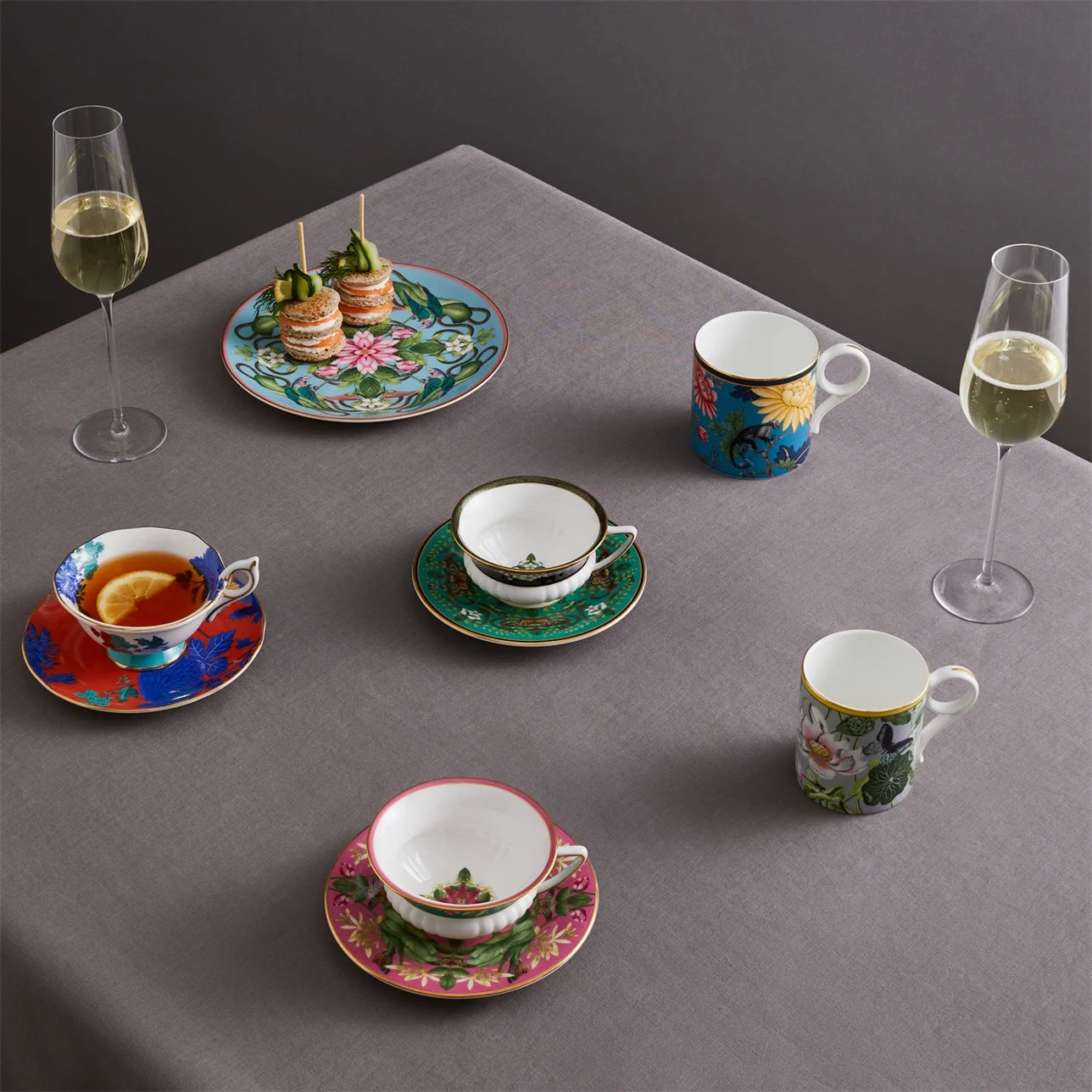 PLATO Y TAZA DE TÉ WONDERLUST WATERLILY