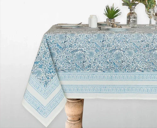 Mantel Amora Living fabricado 100% con algodon de la india.