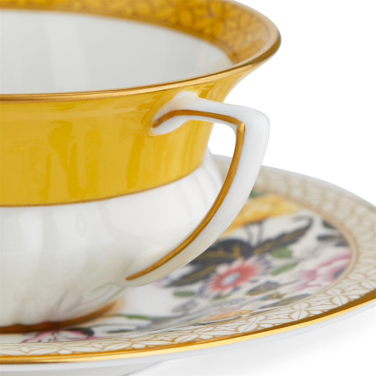 Asa ornamentada y borde dorado de Wonderlust Primrose