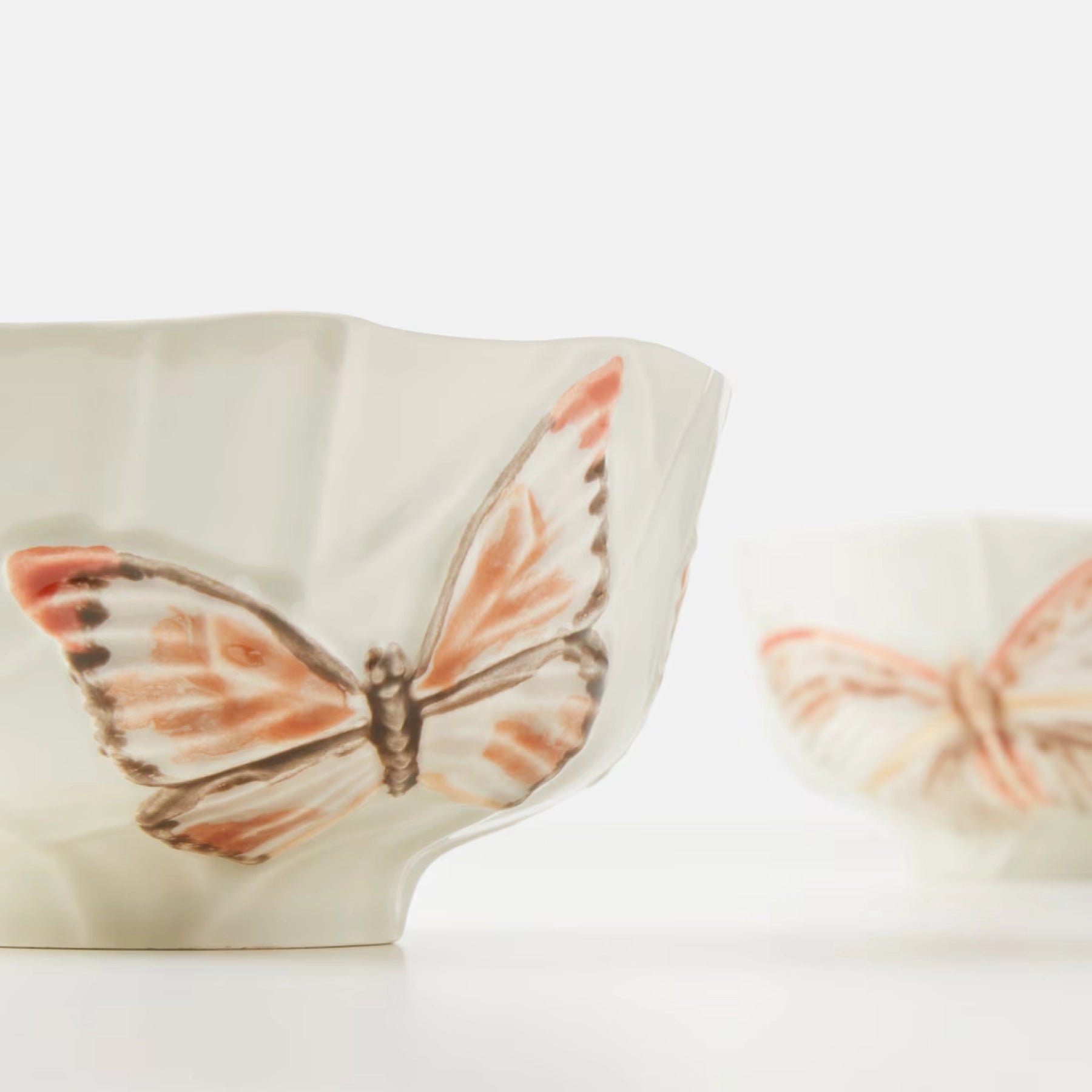 BOWL CLOUDY BUTTERFLIES