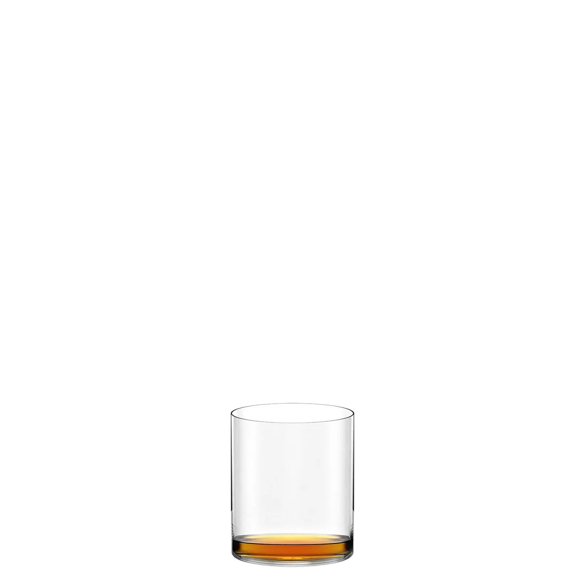 Vaso Whisky Kyoto Stolzle Lausitz de cristal transparente de alta calidad, mostrando su diseño elegante y ergonómico.