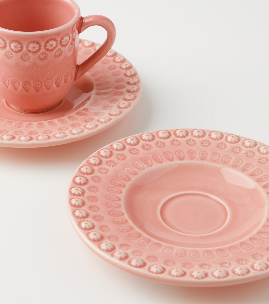 PLATO Y TAZA DE CAFÉ FANTASIA ROSA